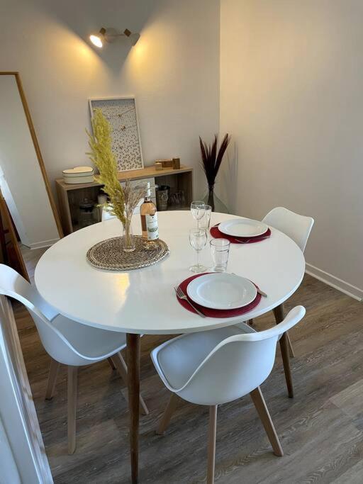 Appartement Vue Mer, 5Min A Pied De La Plage, Parking Prive Vallauris Esterno foto